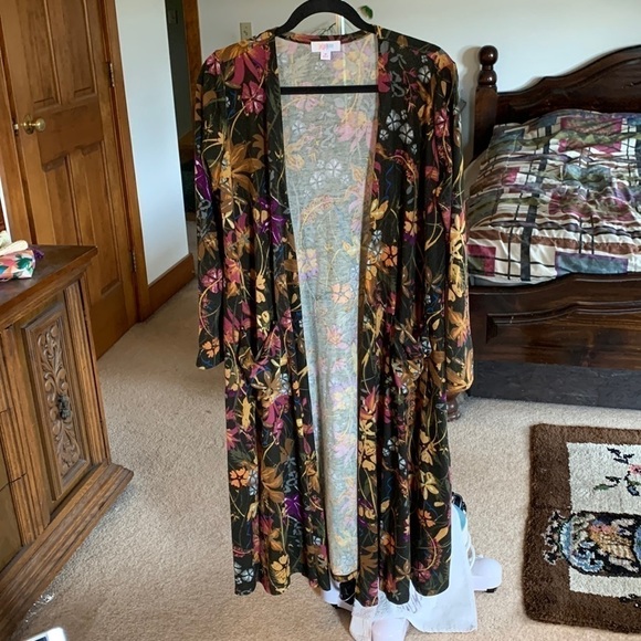 🍁🍂 Lularoe Long Open Duster Open Cardigan Size Medium NWOT Perfect for Fall - Picture 1 of 5